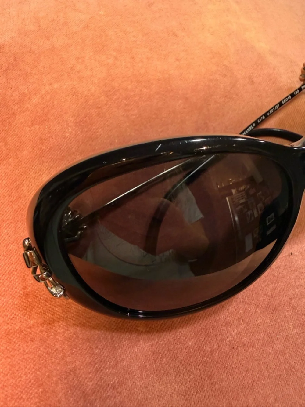 CHANEL Authentic Vintage Black Oversized Sunglasses with Silver Bows - Picture 6 of 12